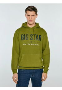 Big-Star - Bluza męska z kapturem z logo BIG STAR zielona Ashlyno 301. Typ kołnierza: kaptur. Kolor: zielony. Materiał: dzianina. Wzór: napisy. Styl: sportowy #1