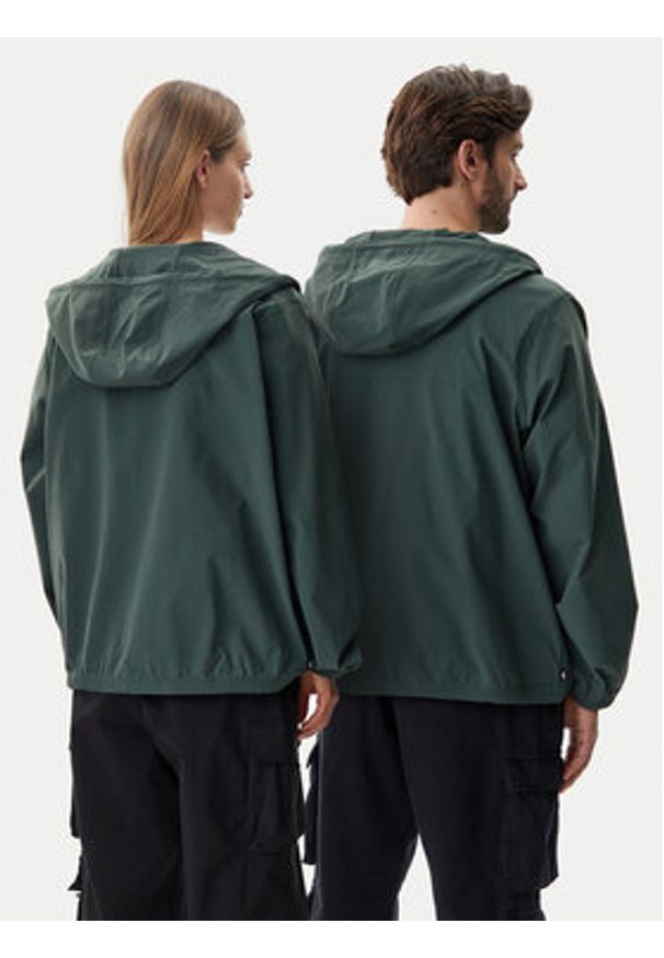 Nike Kurtka anorak FV7343 Zielony Regular Fit. Kolor: zielony. Materiał: syntetyk
