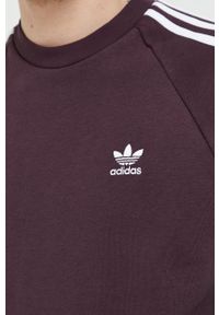 adidas Originals bluza męska kolor fioletowy z aplikacją. Okazja: na co dzień. Kolor: fioletowy. Materiał: bawełna, poliester. Długość rękawa: raglanowy rękaw. Wzór: aplikacja. Styl: casual #3