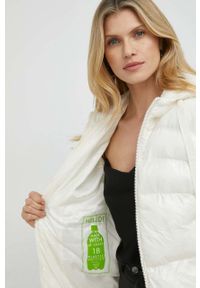 Guess kurtka damska kolor beżowy przejściowa. Kolor: biały. Materiał: włókno, materiał. Długość: długie #2