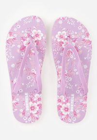 Renee - Fioletowe Japonki Basenowe z Ozdobną Wkładką w Kwiaty Metone. Okazja: na co dzień. Kolor: fioletowy. Wzór: kwiaty. Sezon: lato. Styl: wakacyjny, casual #4
