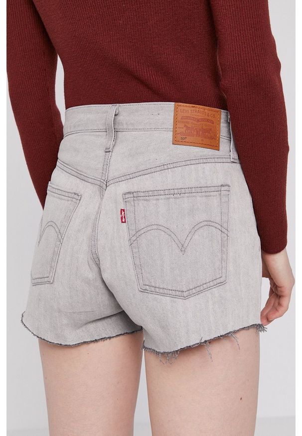 Levi's® - Levi's - Szorty jeansowe. Okazja: na co dzień, na spotkanie biznesowe. Kolor: szary. Materiał: jeans. Wzór: gładki. Styl: casual, biznesowy