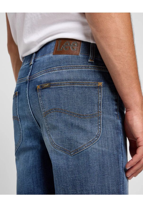 Lee - MESKIE SZORTY LEE XM 5 POCKET SHORT LEGENDS 112363936