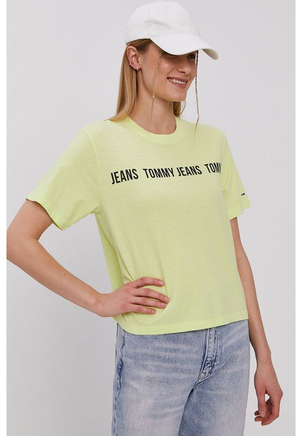 Tommy Jeans T-shirt kolor zielony. Okazja: na co dzień. Kolor: zielony. Materiał: bawełna. Wzór: nadruk. Styl: casual