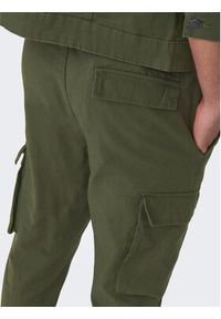 Only & Sons Spodnie materiałowe 22024998 Zielony Tapered Fit. Kolor: zielony. Materiał: bawełna