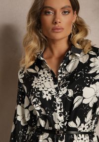 Renee - Czarno-Biała Wzorzysta Sukienka z Wiskozą o Koszulowym Kroju z Paskiem Ninnoria. Kolor: czarny. Materiał: wiskoza. Sezon: zima. Typ sukienki: koszulowe
