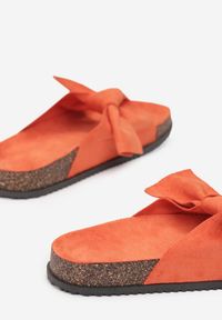Renee - Pomarańczowe Klapki Aglalacia. Nosek buta: otwarty. Kolor: pomarańczowy. Materiał: materiał. Wzór: kwiaty, aplikacja. Sezon: lato #5