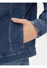 Calvin Klein Jeans Kurtka jeansowa 90's J30J323905 Niebieski Regular Fit. Kolor: niebieski. Materiał: bawełna