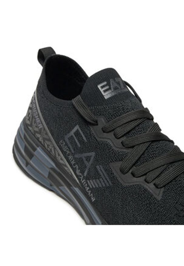 EA7 Emporio Armani Sneakersy X8X095 XK240 S244 Czarny. Kolor: czarny. Materiał: materiał
