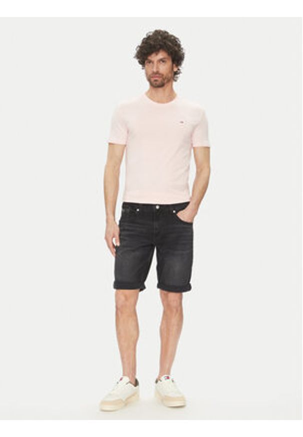 Tommy Jeans Szorty jeansowe Ronnie DM0DM20945 Czarny Regular Fit. Kolor: czarny. Materiał: bawełna