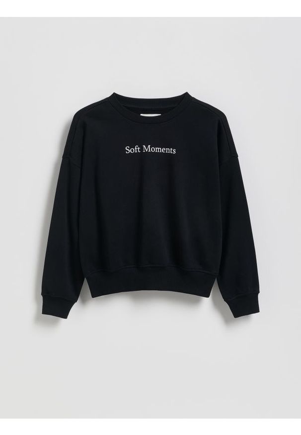 Reserved - Bluza z nadrukem - czarny. Kolor: czarny. Materiał: bawełna, dzianina