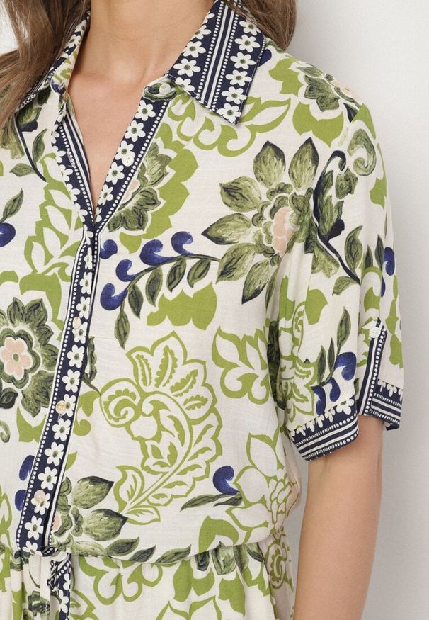 Born2be - Zielona Koszula z Wiskozy w Kwiatowy Wzór Milineira. Okazja: na co dzień. Kolor: zielony. Materiał: wiskoza. Wzór: kwiaty. Styl: casual, elegancki