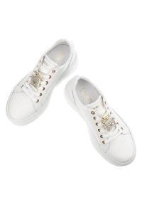 CheBello - Białe Modne Sneakersy Chebello Damskie Obuwie Na Platformie. Okazja: na spacer, na spotkanie biznesowe. Kolor: biały. Obcas: na platformie. Sport: turystyka piesza #9