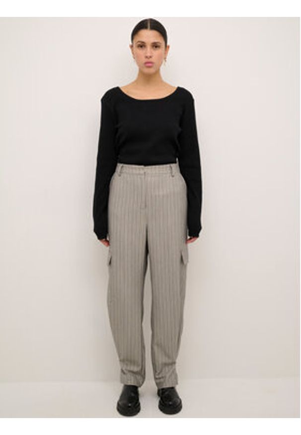 Karen by Simonsen Spodnie materiałowe Kathrinekb 10104527 Szary Casual Fit. Okazja: na co dzień. Kolor: szary. Materiał: syntetyk. Styl: casual