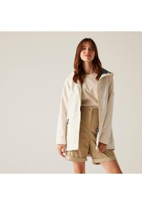 Regatta - Wodoodporna powłoka damska Brika. Kolor: biały. Sport: turystyka piesza #1