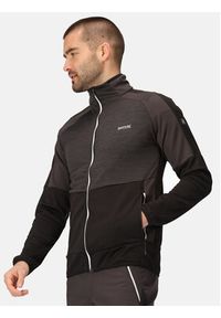 Regatta Kurtka softshell Yare VII RML242 Czarny Regular Fit. Kolor: czarny. Materiał: syntetyk