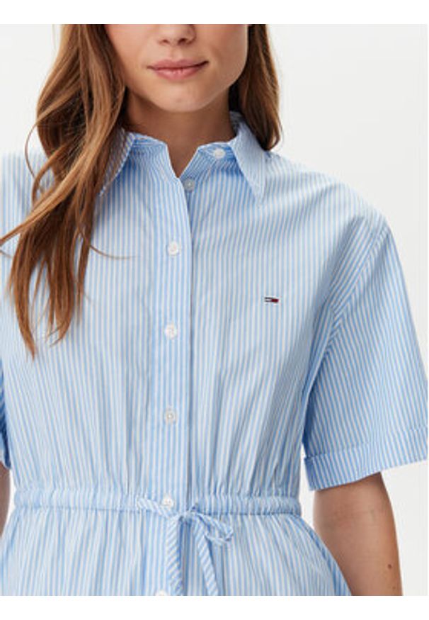 Tommy Jeans Sukienka koszulowa DW0DW20617 Błękitny Regular Fit. Kolor: niebieski. Materiał: bawełna. Typ sukienki: koszulowe