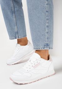 Born2be - Biało-Różowe Sneakersy Visco. Okazja: na co dzień. Nosek buta: okrągły. Kolor: biały. Materiał: materiał. Szerokość cholewki: normalna #5
