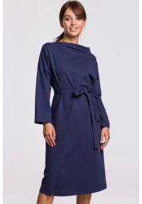 Sukienki.shop - Bawełniana ciepła sukienka dzianinowa z paskiem niebieska. Kolor: niebieski. Materiał: dzianina, bawełna. Sezon: zima, jesień #2