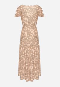 Born2be - Beżowa Sukienka z Bawełną i Geometrycznym Wzorem Lunavella. Okazja: na spacer, na co dzień. Kolor: beżowy. Materiał: bawełna. Wzór: geometria. Sezon: lato. Typ sukienki: proste. Styl: casual, elegancki #5