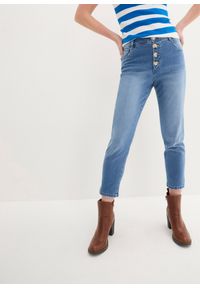 bonprix - Dżinsy BOYFRIEND mid waist, cropped. Kolor: niebieski