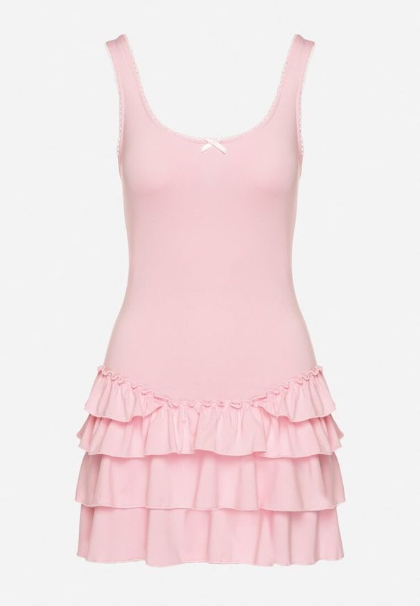 Born2be - Różowa Sukienka z Wiskozą Ozdobiona Falbankami Ovinia. Okazja: na co dzień. Typ kołnierza: kołnierz z falbankami. Kolor: różowy. Materiał: wiskoza. Długość rękawa: na ramiączkach. Wzór: aplikacja. Styl: casual