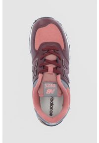 New Balance Buty skórzane dziecięce GC574PX1 kolor bordowy. Nosek buta: okrągły. Zapięcie: sznurówki. Kolor: czerwony. Materiał: skóra. Model: New Balance 574