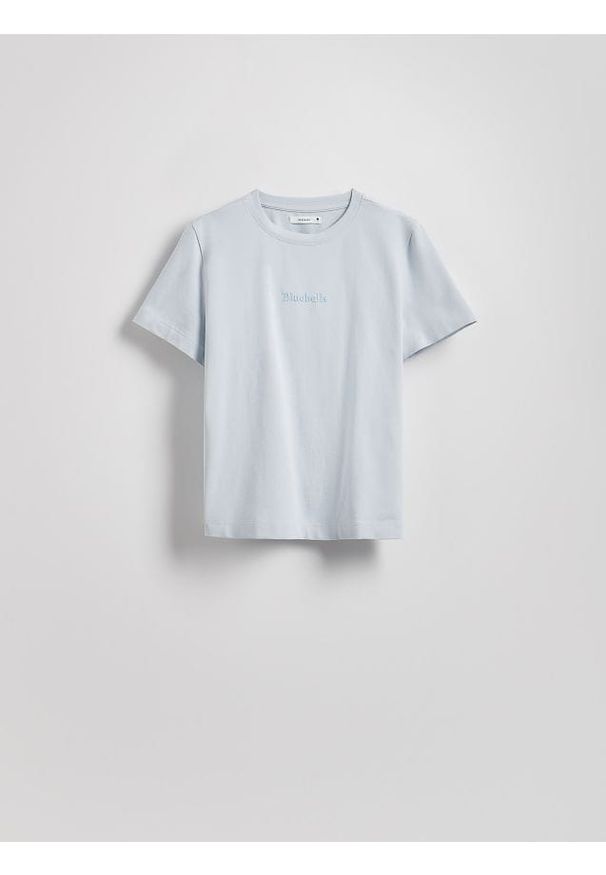 Reserved - T-shirt z haftem - jasnoniebieski. Kolor: niebieski. Materiał: bawełna. Wzór: haft