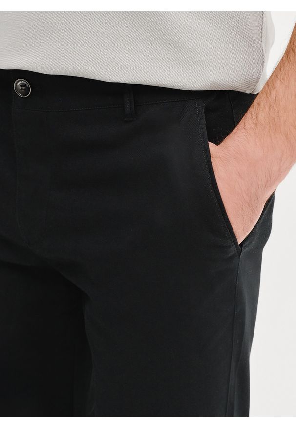 Pako Lorente - PAKO LORENTE – Spodnie męskie w kolorze czarnym. Kolor: czarny. Materiał: bawełna, elastan. Sezon: wiosna
