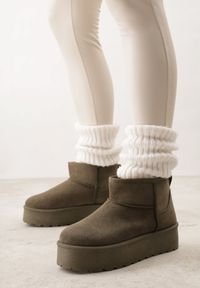 Born2be - Zielone Krótkie Śniegowce na Platformie Lysindra. Kolor: zielony. Materiał: wełna, zamsz, jeans, futro. Sezon: zima. Obcas: na platformie. Styl: elegancki, klasyczny #1