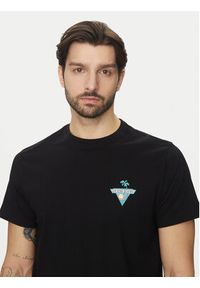 Guess Jeans T-Shirt M5GI55 K8FQ4 Czarny Regular Fit. Kolor: czarny. Materiał: bawełna #4