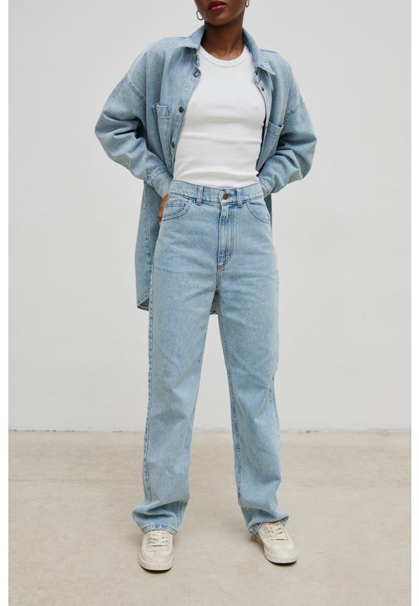 Marsala - Spodnie typu relaxed fit w kolorze CLASSIC BLUE JEANS - MILES-L. Okazja: na co dzień. Kolor: niebieski. Materiał: jeans. Styl: casual, elegancki