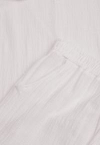 Born2be - Biały Komplet z Lnem i Bawełną Bluzka z Rękawem 3/4 i Spodnie Kuloty Danalane. Kolor: biały. Materiał: len, bawełna #2