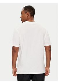 New Balance T-Shirt Basketball Style MT41577 Biały Relaxed Fit. Kolor: biały. Materiał: bawełna #5