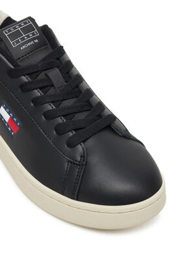 Tommy Jeans Sneakersy Tjw Archive Court EN0EN02815 Czarny. Kolor: czarny. Materiał: skóra