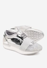 Born2be - Srebrne Sneakersy. Kolor: srebrny. Materiał: materiał, dzianina. Szerokość cholewki: normalna. Wzór: aplikacja #2