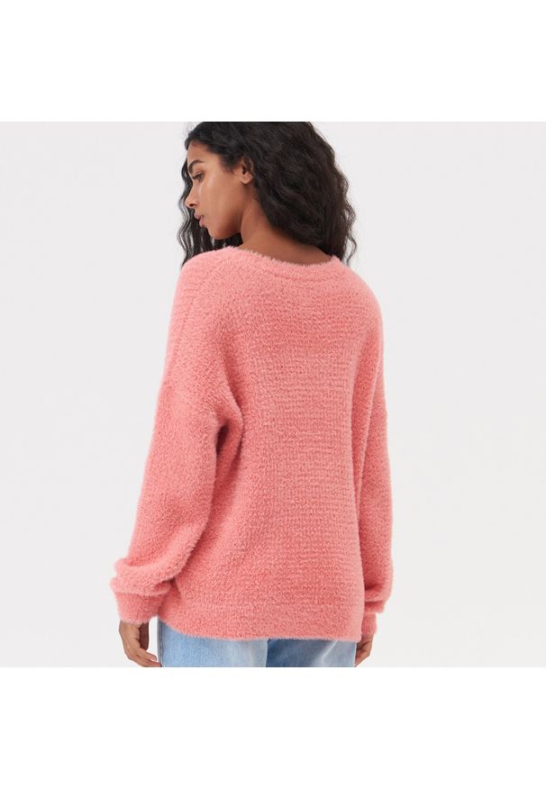 Sinsay - Luźny sweter - Różowy. Kolor: różowy