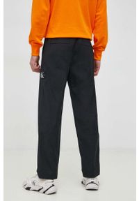 Calvin Klein Jeans spodnie męskie kolor czarny proste. Okazja: na co dzień. Kolor: czarny. Wzór: aplikacja. Styl: casual #4