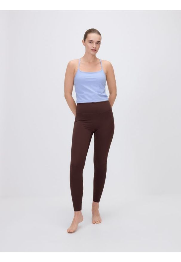 Reserved - Legginsy z szerokim pasem - ciemnobrązowy. Kolor: brązowy. Materiał: dzianina