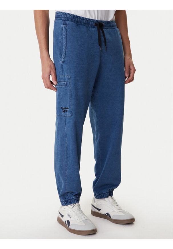 Reebok Spodnie dresowe Ambrose RK25543CCM Niebieski Regular Fit. Kolor: niebieski. Materiał: bawełna