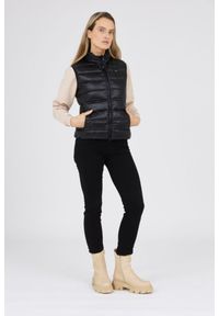 Blauer USA - BLAUER Czarny bezrękawnik damski Sherri, Rozmiar L. Kolor: czarny. Materiał: poliamid. Długość rękawa: bez rękawów