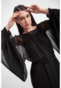Emporio Armani - Sukienka mini EMPORIO ARMANI. Długość: mini