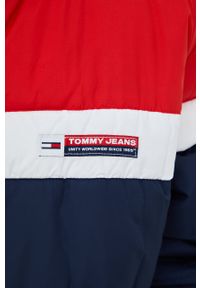 Tommy Jeans kurtka damska kolor granatowy zimowa. Kolor: niebieski. Materiał: poliester, puch. Sezon: zima