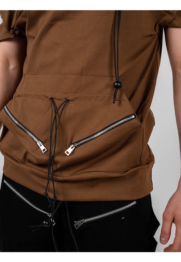 La Haine Inside Us Bluza "Poeti Unisex" | P2308 3M | Poeti | Mężczyzna | Brązowy. Okazja: na co dzień. Typ kołnierza: kaptur. Kolor: brązowy. Materiał: wiskoza, nylon, elastan. Długość: długie. Wzór: aplikacja. Styl: casual