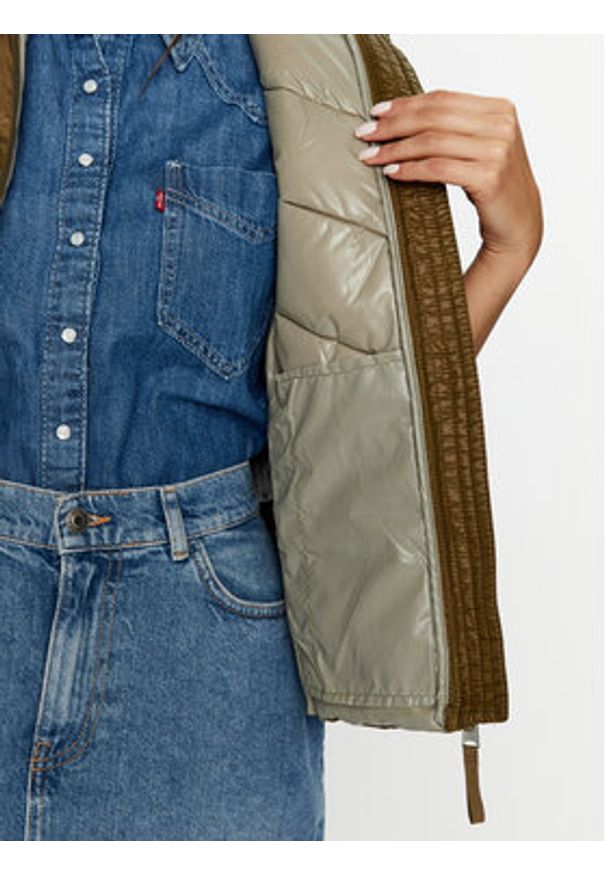 Vero Moda Bezrękawnik Sorayasiv 10289449 Brązowy Regular Fit. Kolor: brązowy. Materiał: syntetyk. Długość rękawa: bez rękawów
