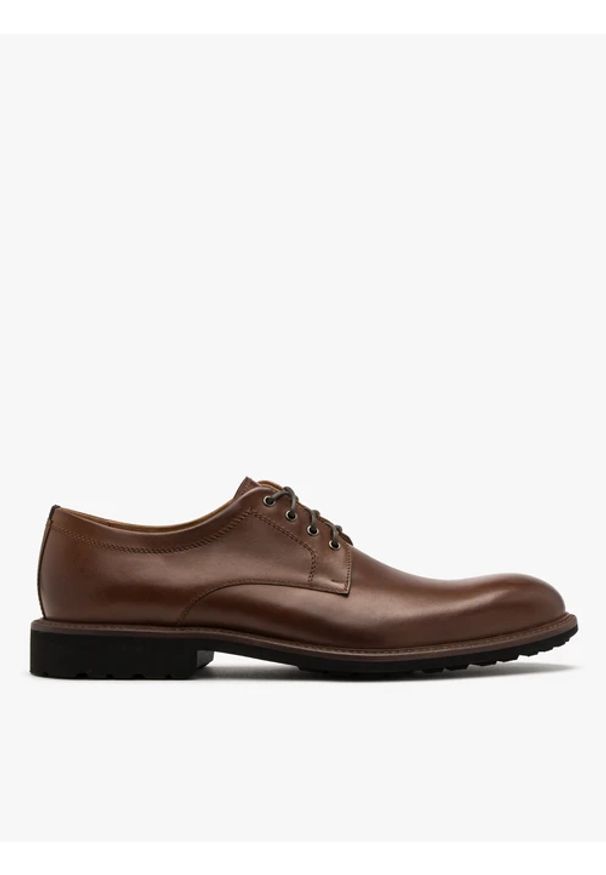 Ryłko - Brązowy półbut męski na lekkim spodzie. Kolor: brązowy. Materiał: skóra. Styl: street
