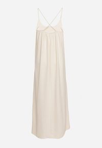 Born2be - Beżowa Taliowana Sukienka na Ramiączkach Rivaniell. Okazja: na imprezę, na co dzień. Kolor: beżowy. Materiał: jeans. Długość rękawa: na ramiączkach. Typ sukienki: oversize. Styl: elegancki, casual #7