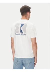 Calvin Klein T-Shirt LV04RC853G Biały Regular Fit. Kolor: biały. Materiał: bawełna