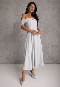 Renee - Niebieska Rozkloszowana Sukienka Koktajlowa VICES z Hiszpańskim Dekoltem Neamerianne. Okazja: na wesele, na ślub cywilny. Typ kołnierza: dekolt hiszpanka. Kolor: niebieski. Materiał: lakier, poliester. Typ sukienki: rozkloszowane. Styl: wizytowy #8