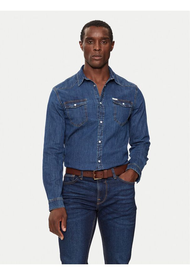 Guess Koszula jeansowa M4YH02 D3PF6 Granatowy Classic Fit. Kolor: niebieski. Materiał: jeans